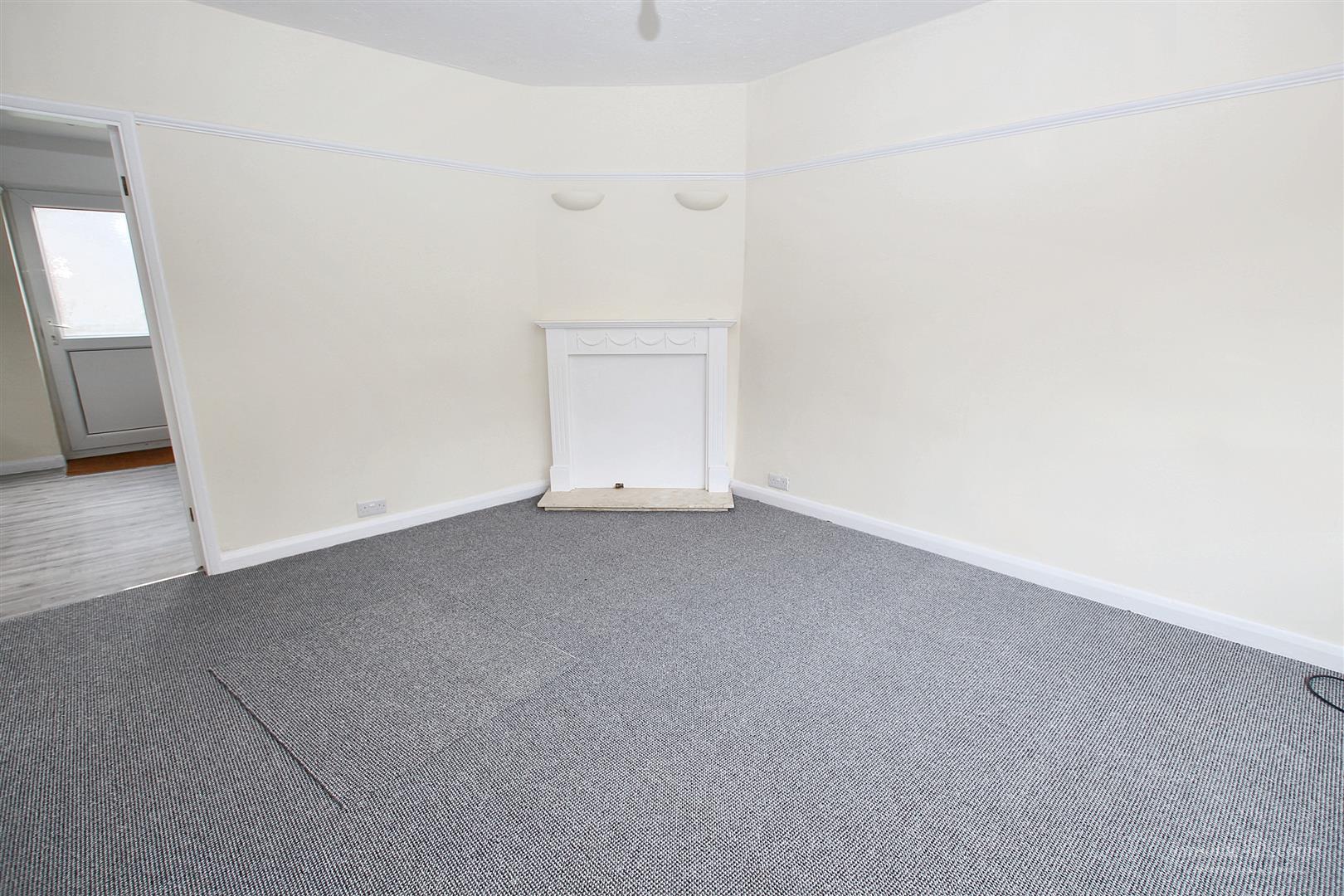 Thirlmere Avenue, Tilehurst, Reading